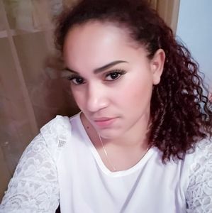 Meet your Posher, Xenia